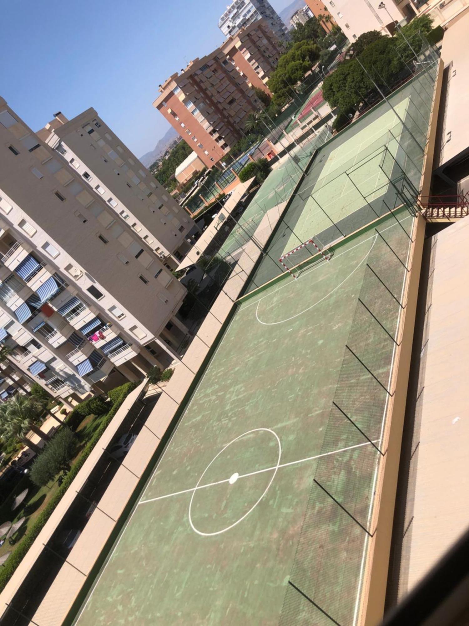 Precioso apartamento en Urbanización junto al mar. Alicante Exterior foto